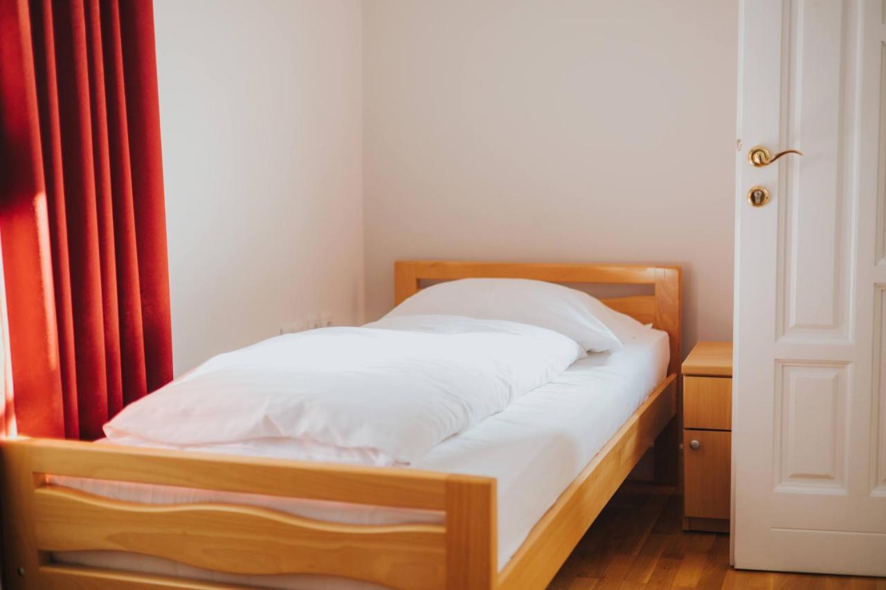 Motel Vila Bakarni Brčko Екстериор снимка